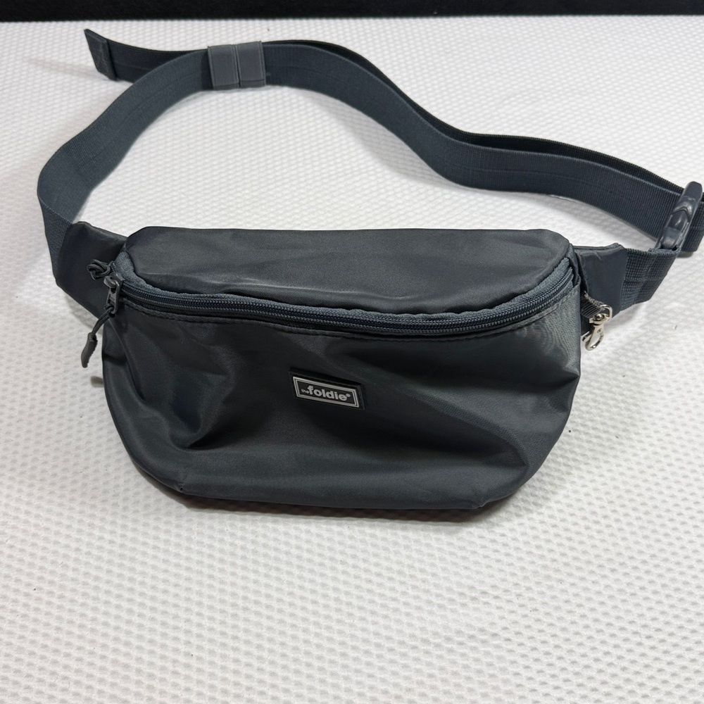 The Foldie Crossbody RFID Safe
